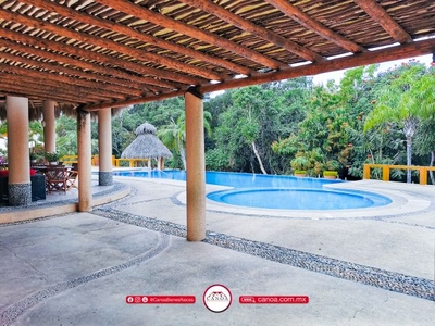 ¡La casa de tus sueños en Condominio Refugio Laguna!