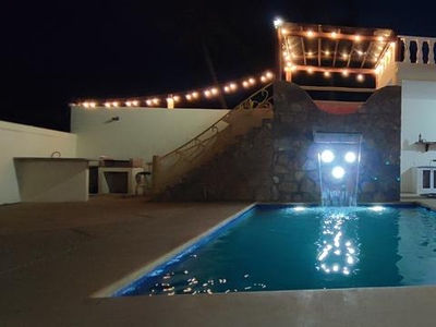 Villa frente al mar en La Cruz de Huanacaxtle 2 Condos de 3 Recamaras cada uno