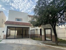 422124 casa en venta en col. las sendas galicia san pedro garza garcia