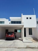 casa en renta merida nueva de 4 recamaras en privada altabrisa yucatan