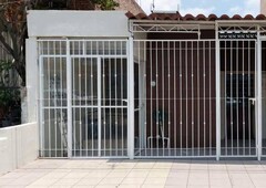 renta casa en jardines de la paz