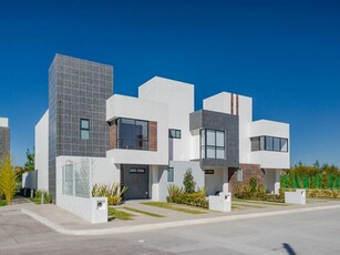 Casa en renta La Escondida Residencial, Acueducto, San Pedro Cholula, Estado De México, México