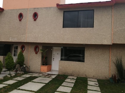 Casa en condominio en renta Calle 16 De Septiembre 45-45, Santa Ana Tlapaltitlán, Toluca, México, 50160, Mex