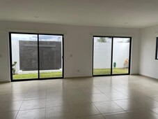 casas en renta - 160m2 - 3 recámaras - santiago de querétaro - 18,500