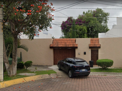 Casa En Remate Bancario Ubicada En Rinconada De Santa Rita, Guadalajara, Jalisco. Aprovecha Esta Gran Oportunidad. (no Se Aceptan Creditos Hipotecarios)-ao