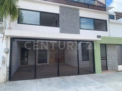 Casa En Venta En Col. Camino Real Zapopan, Jal