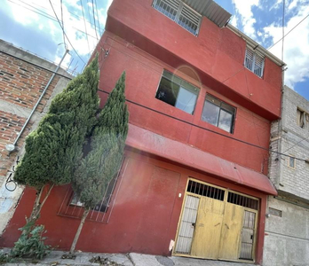 Casa En Venta En Comerciantes, Para Inversionista, Querétaro