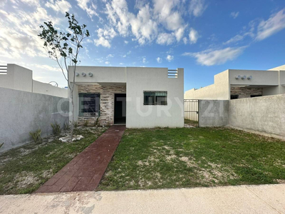 Casa En Venta, En Las Americas Etapa Vi De Merida, Yucatan, Lista Para Habitar