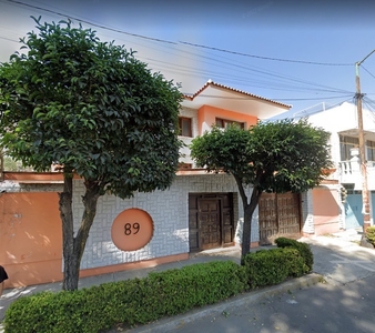 Casa En Venta De Recuperación Bancaria En Paseo De Las Galias, Lomas Estrella 2da Sección. Fjma17