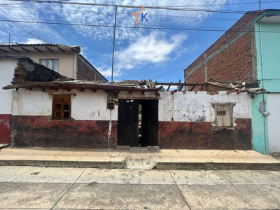 Casa Para Remodelar / Terreno En Venta Patzcuaro Centrica