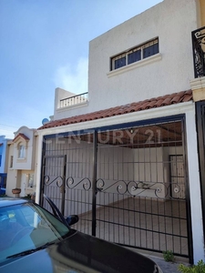 Propiedad En Venta En Urbi Paseo De Santiago, Tonala