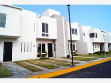 3 cuartos, 85 m casa en venta en dream lagoons mx19-gf6203