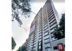 departamento en renta en grand tower del valle, 2 recámaras, 2 estacionamientos y balcón de 6.5 m2