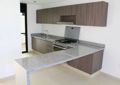 venta casa en altos de juriquilla con 4 recamaras y 174 mts2