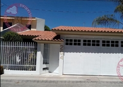 doomos. casa de una planta en venta en cerro de la silla