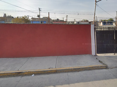 Casa en condominio en venta Avenida Jorge Jiménez Cantú, Casitas San Pablo, San Pablo De Las Salinas, Estado De México, México