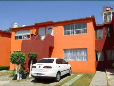 Casa en venta Paseo De Los Ahuehuetes 17, Mz 054, Unidad Habitacional Valle Del Tenayo, Tlalnepantla De Baz, Estado De México, México
