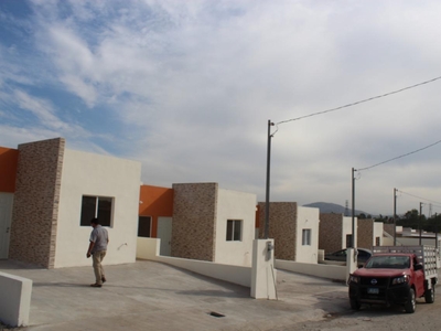 Casas Nuevas en Venta en Tecate