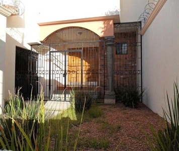 Casa en venta o renta en Cd. Juárez, Villas del Bravo