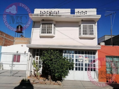 Casas en venta - 90m2 - 5 recámaras - Aguascalientes - $1,500,000