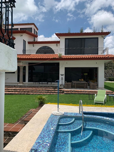 Casa En Venta En El Fraccionamiento Real De Oaxtepec