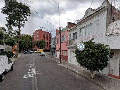 Excelente Oportunidad, Casa En La Col. Asturias. Rescate Bancario. (a4)