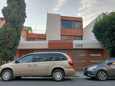 Excelente Oportunidad Casa Paseos De Taxqueña 215 Coyoacán Cdmx Vmgb