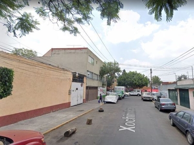 Casa en Av. Centenario, Colonia Merced Gómez, Álvaro Obregón. No Créditos