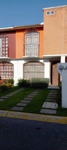 Casa en Privada Buenos Acabados en Toluca Salida Rápida CDMX