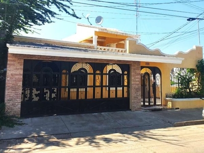 CASA EN VENTA COL. BENITO JUÁREZ