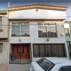 Casa en VENTA en Ciudad de México, Gustavo A. Madero 