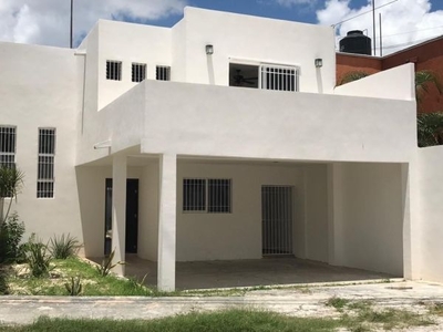 Casa en Venta en Col. Maya