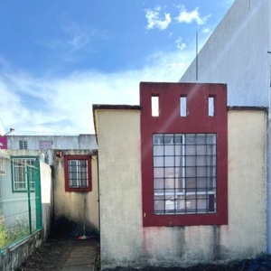 CASA EN VENTA EN FRACC. ARBOLEDAS SAN RAMÓN