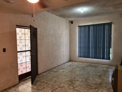 Casa en Venta en Jardines de Anáhuac