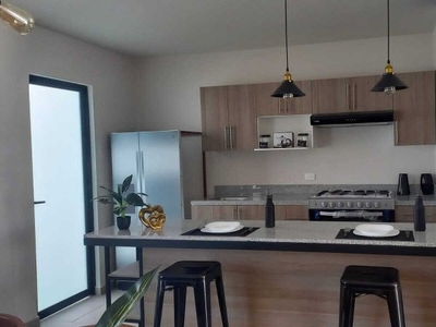 VENTA DE CASA EN PARQUE MALLORCA, LOMAS DE ANGELOPOLIS III, PUEBLA