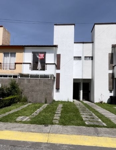 Casa en Venta en Toluca, Cerca del Aeropuerto y en Fraccionamiento