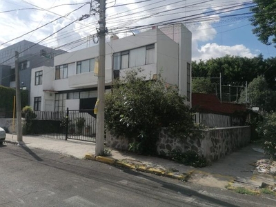 CASA VENTA LA AMERICANA ESQUINA