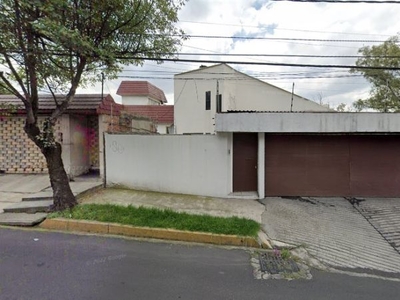 EXCELENTE OPORTUNIDAD BONITA CASA EN COLINAS DEL SUR