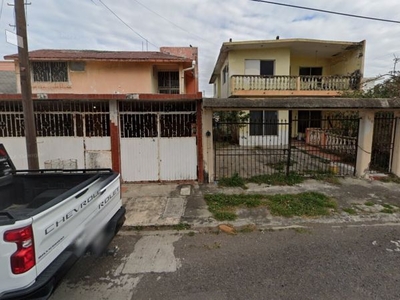 Jaach Bonita propiedad en remate hipotecario, C. Encino, Floresta, Veracruz