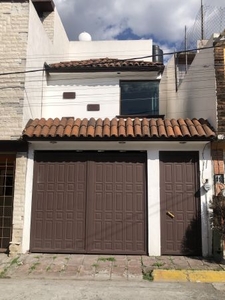 Reestrana Casa en San Pedro Totoltepec, Toluca, (Villas de Santa Monica)