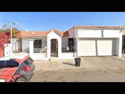 Remato Bonita Casa ubicada en la Industrial, Mexicali $688.000