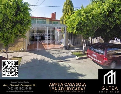 REMATO CASA SOLA YA ADJUDICADA EN BOSQUES DE LA VICTORIA GUADALAJARA