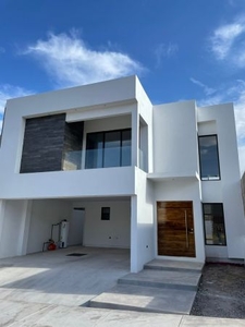 Residencia en Venta en Bosques del Valle