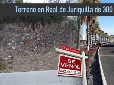 Se Vende Terreno de 300 m2 en REAL DE JURIQUILLA, Único !!