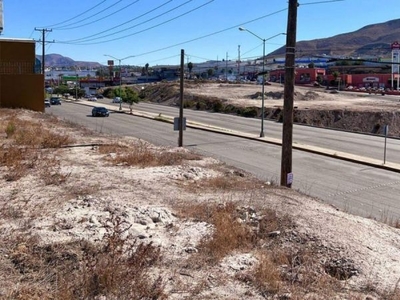 Se vende terreno de 778 m2 en Loma Dorada, Tijuana