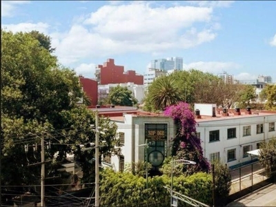 Terreno de Edificio Corporativo Coyoacán con uso comercial y de oficinas