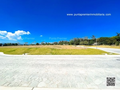 Terreno de Lujo en Venta en Las Lomas Club de Golf, Zona Andares Zapopan