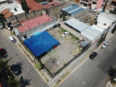 Terreno en Venta en Viveros del Valle, Zapopan. (Incluye Proyecto).