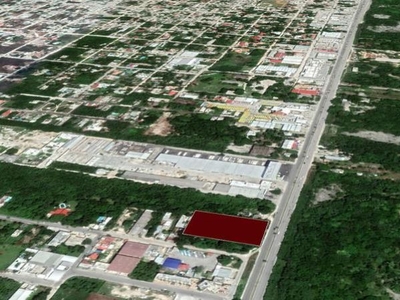 Terreno en Venta sobre carretera Luis Donaldo Colosio Cancun Centro
