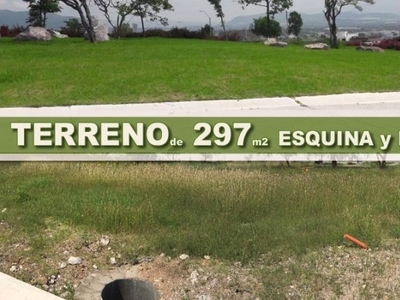 Terreno PLANO y en ESQUINA, Campestre Juriquilla - 297 m2, de OPORTUNIDAD !!